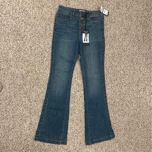 Sofia Vergara Melisa Flare Jeans (New w tags)